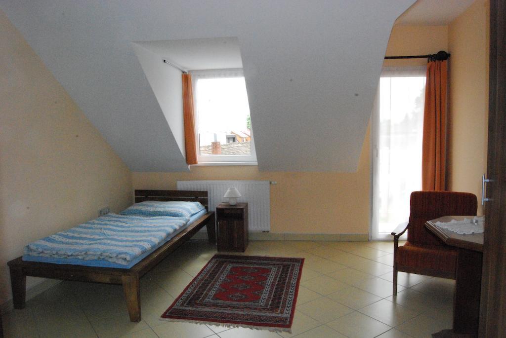 Karavan Panzio Hotel Kecskemét Camera foto