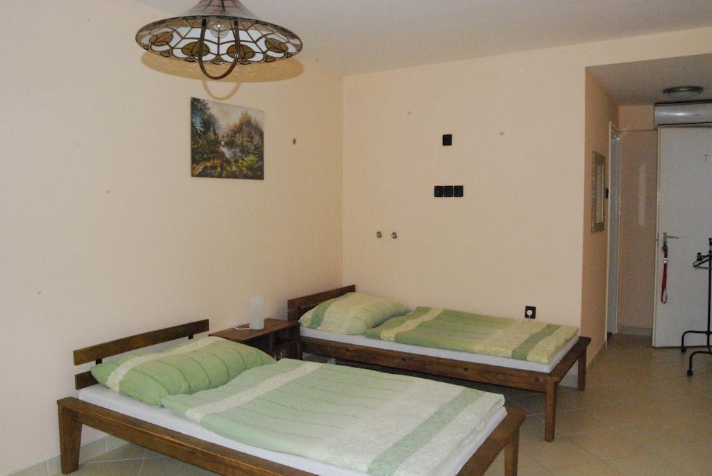 Karavan Panzio Hotel Kecskemét Camera foto