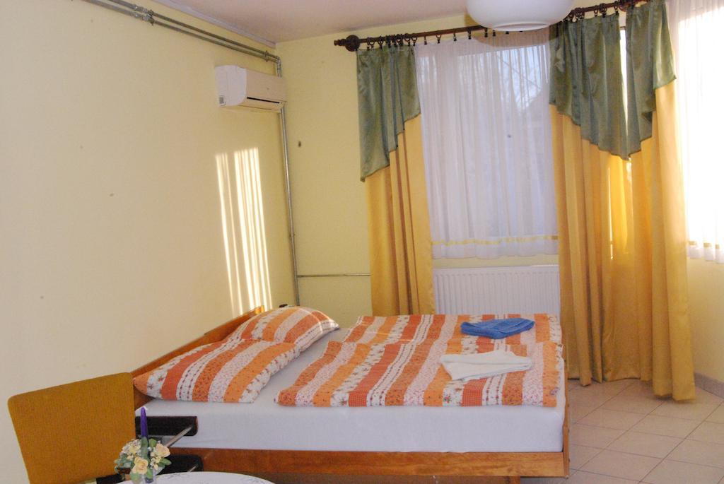 Karavan Panzio Hotel Kecskemét Camera foto