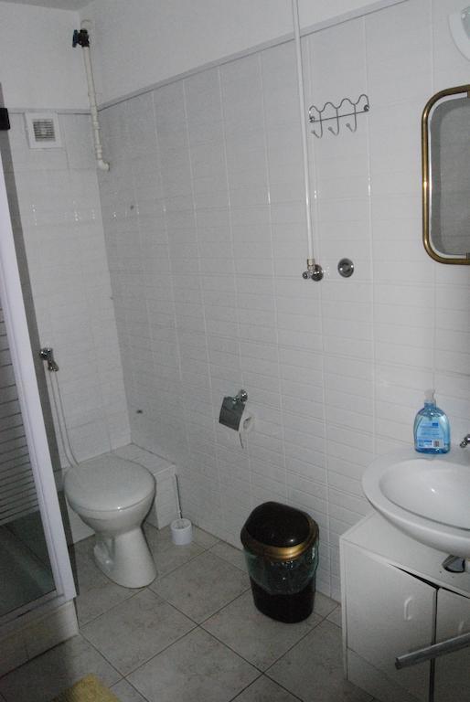 Karavan Panzio Hotel Kecskemét Esterno foto
