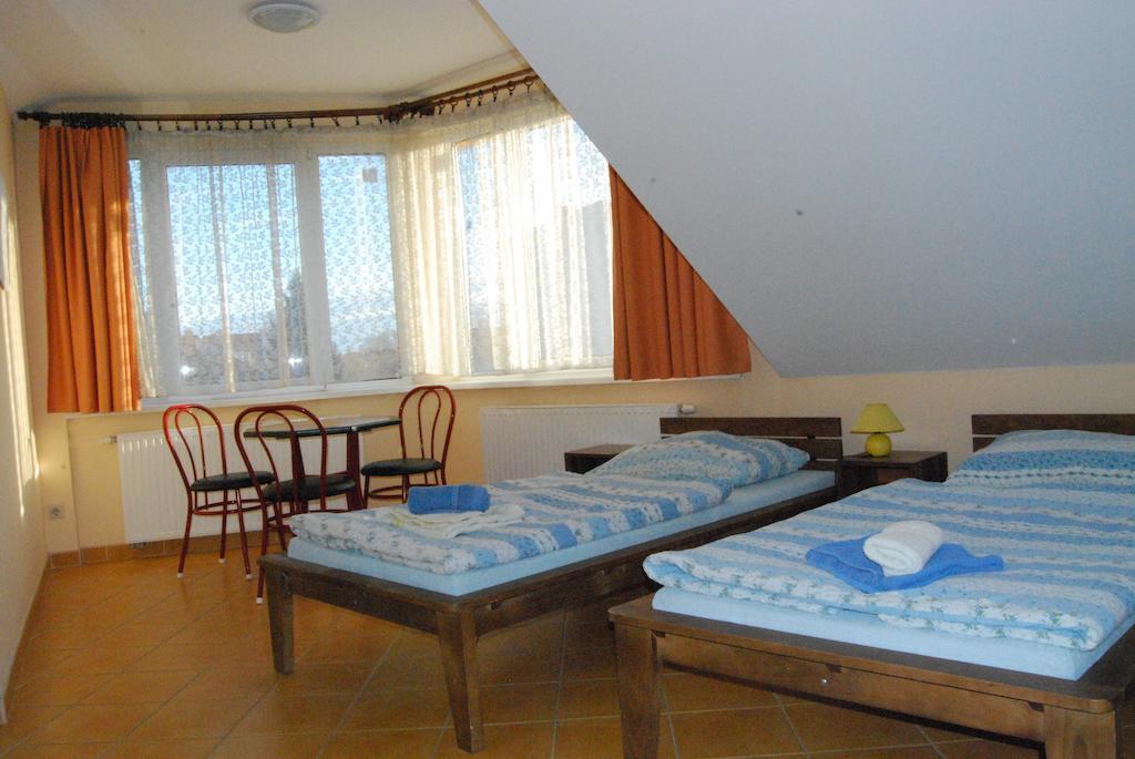 Karavan Panzio Hotel Kecskemét Camera foto